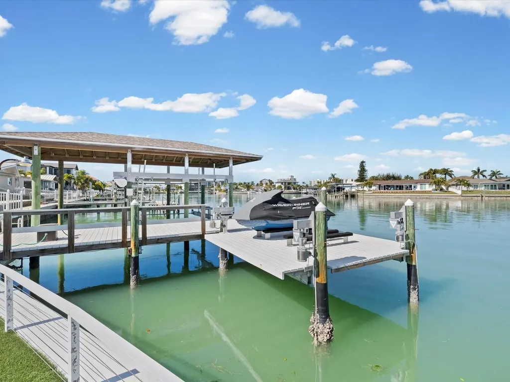 450 Palm Island NE Clearwater Beach FL 33767