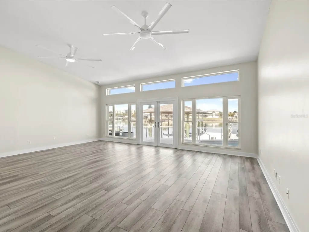 450 Palm Island NE Clearwater Beach FL 33767