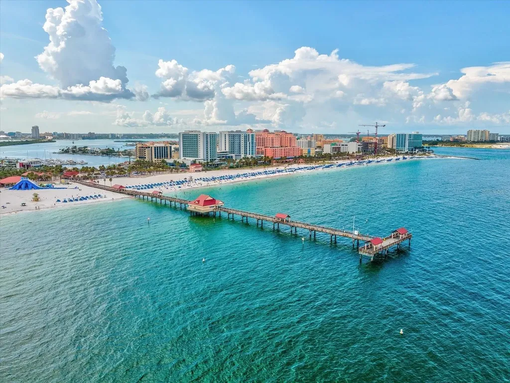 450 Palm Island NE Clearwater Beach FL 33767