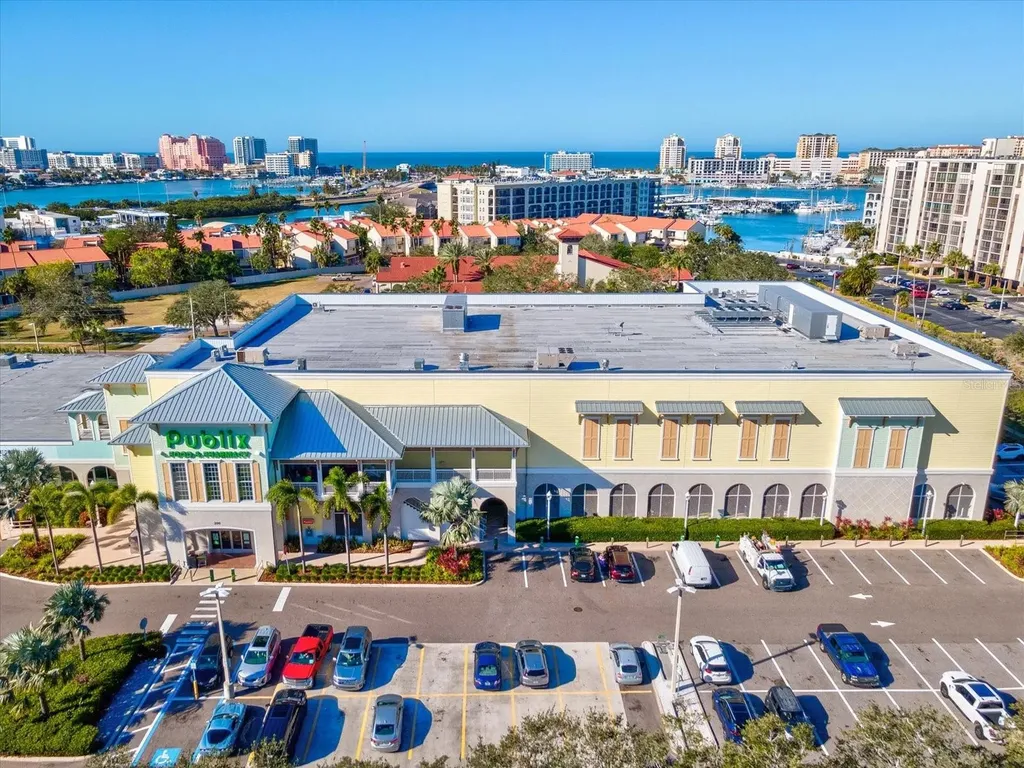 450 Palm Island NE Clearwater Beach FL 33767