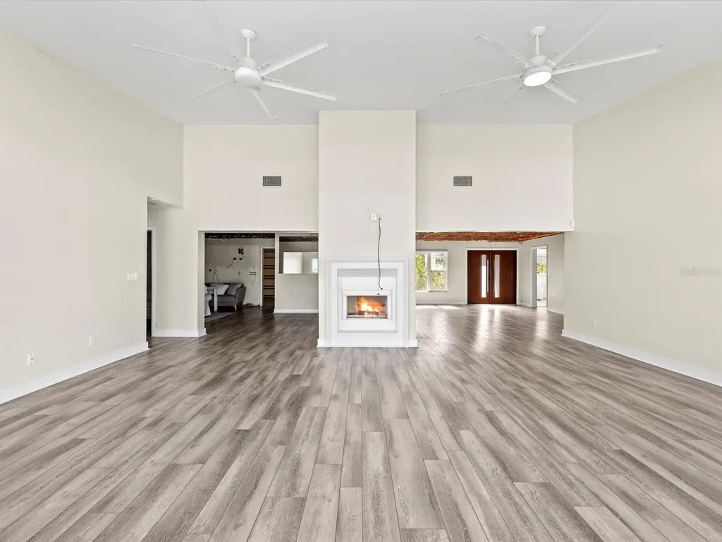 450 Palm Island NE Clearwater Beach FL 33767