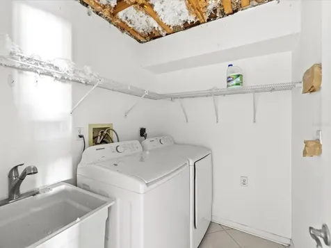 450 Palm Island NE Clearwater Beach FL 33767