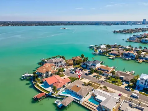 450 Palm Island NE Clearwater Beach FL 33767