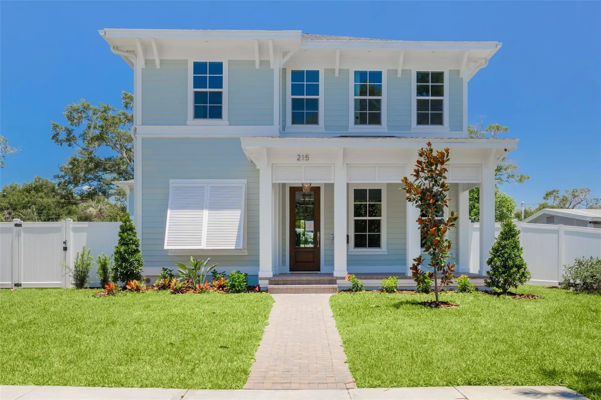 461 47th Avenue N St Petersburg FL 33703