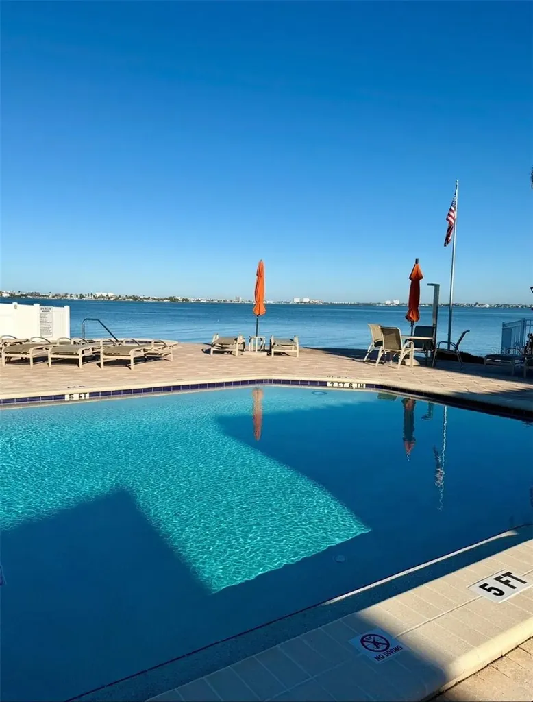 6260 Sun Boulevard St Petersburg FL 33715