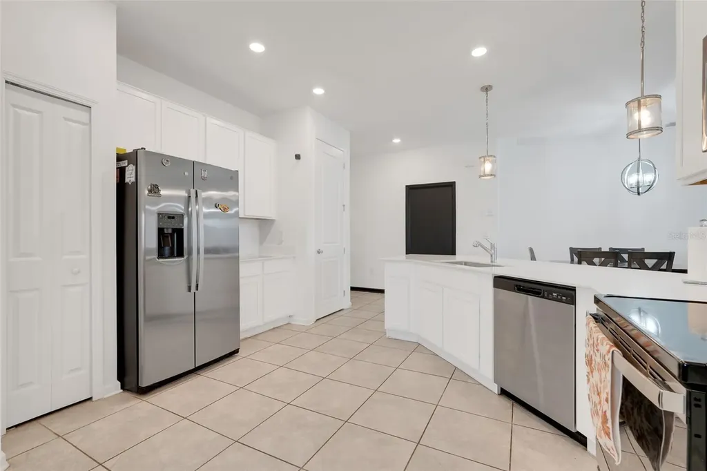 1052 Holden Way Eagle Lake FL 33839