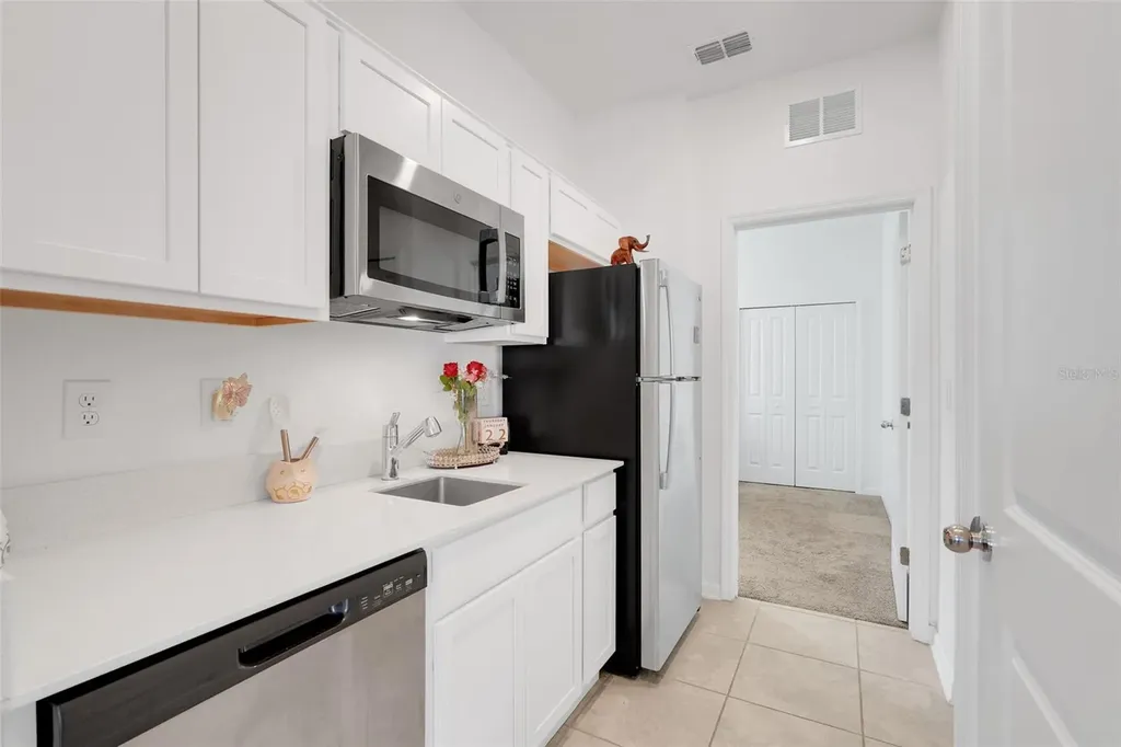 1052 Holden Way Eagle Lake FL 33839