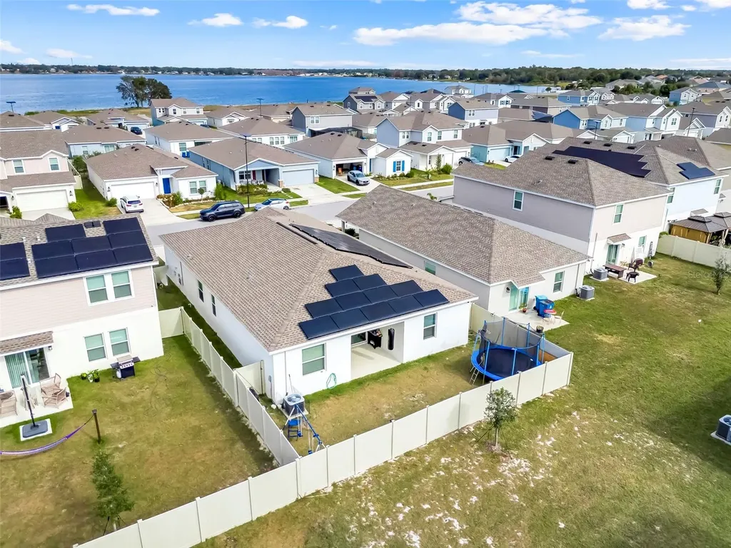 1052 Holden Way Eagle Lake FL 33839
