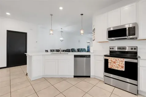 1052 Holden Way Eagle Lake FL 33839