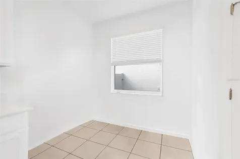 1052 Holden Way Eagle Lake FL 33839