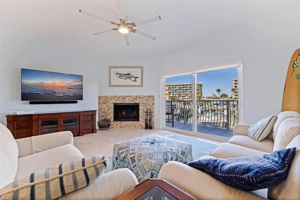 12592 N Capri Circle Treasure Island FL 33706