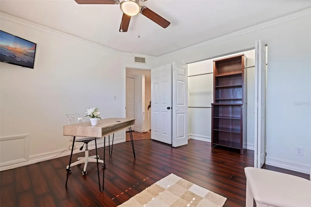 12592 N Capri Circle Treasure Island FL 33706