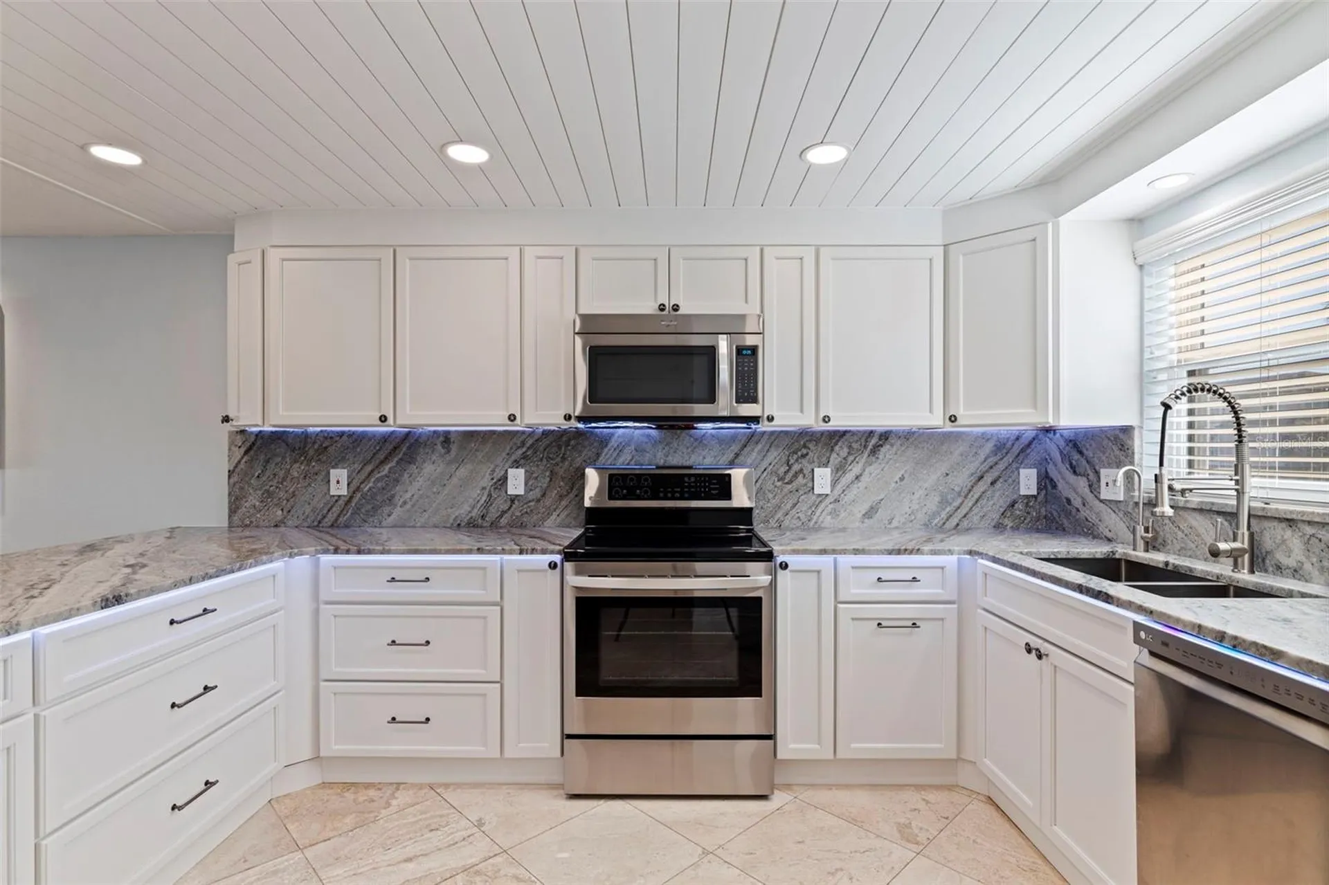 12592 N Capri Circle Treasure Island FL 33706