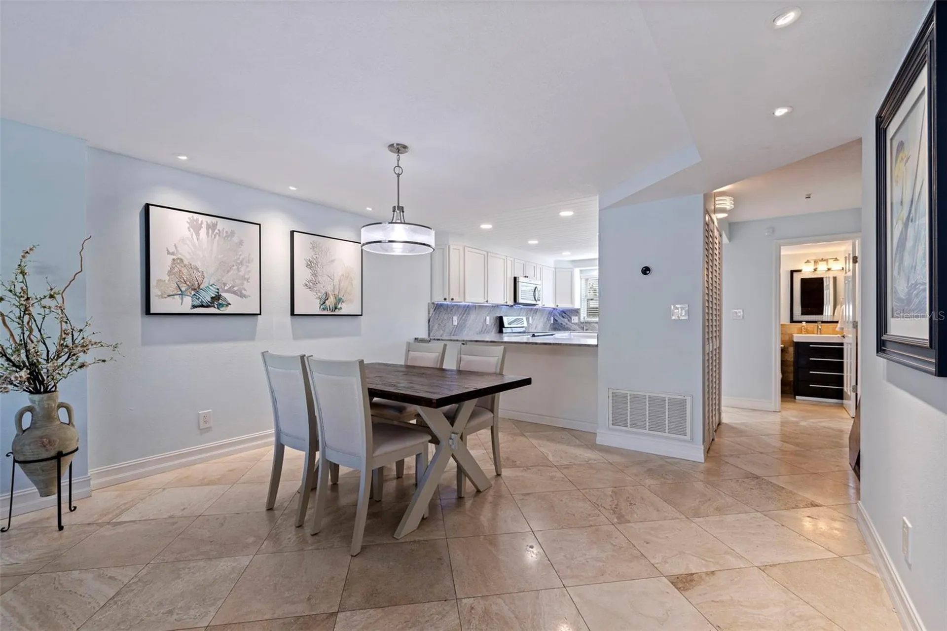 12592 N Capri Circle Treasure Island FL 33706