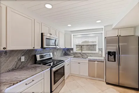 12592 N Capri Circle Treasure Island FL 33706