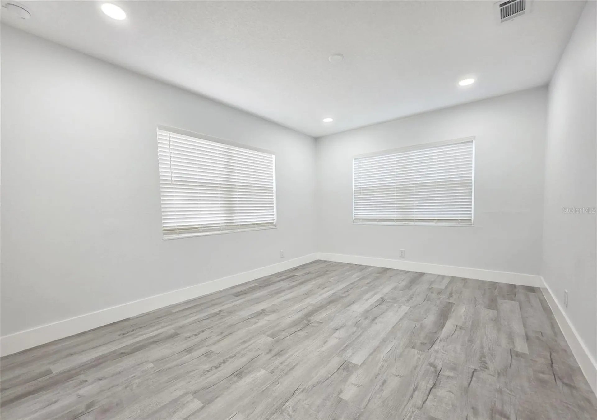 1715 W Atkinson Street Tampa FL 33604