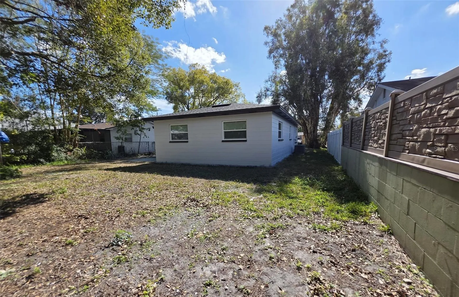 1715 W Atkinson Street Tampa FL 33604