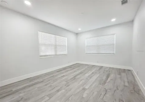 1715 W Atkinson Street Tampa FL 33604