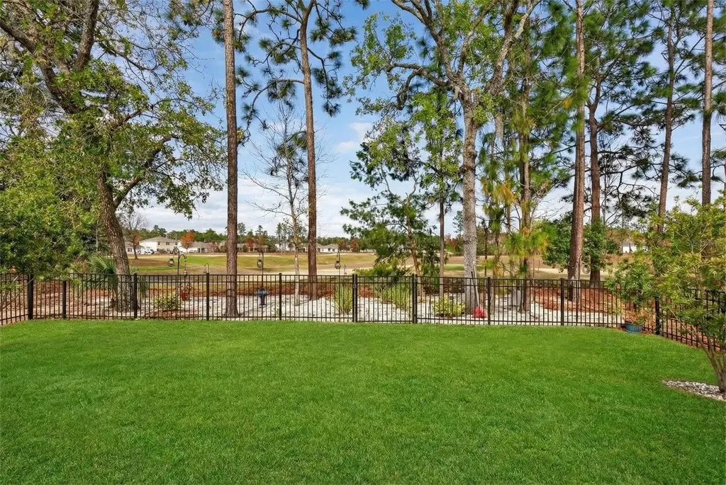 508 Hickory Course Loop Ocala FL 34472