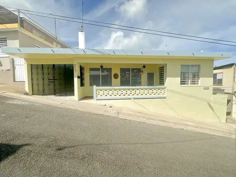 272 Buena Vista Vieques PR 00765