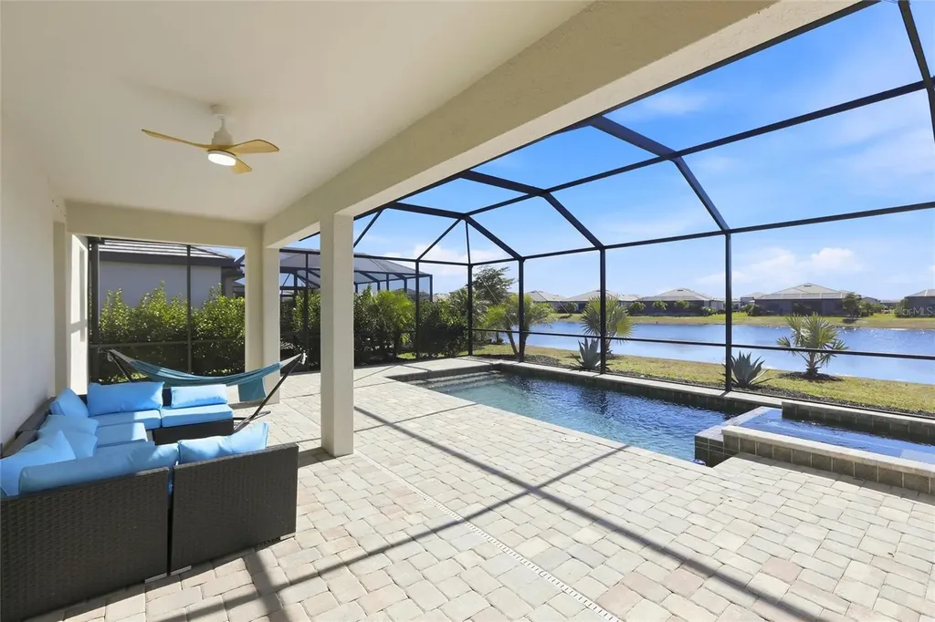 15532 White Linen Drive Bradenton FL 34211