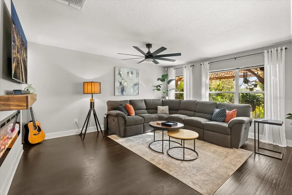 13850 Carolina Laurel Drive Orlando FL 32828