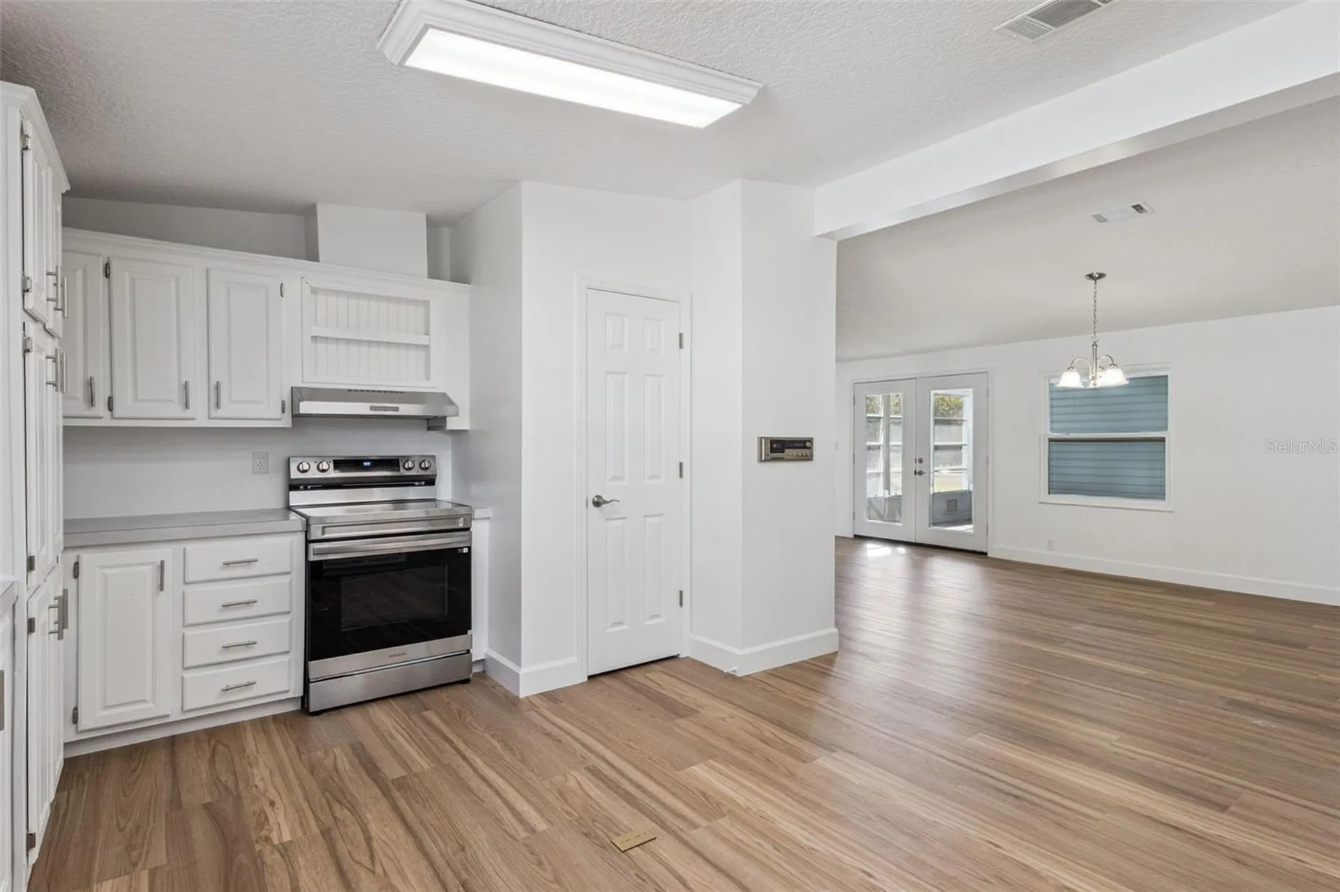 459 Peace Road Tavares FL 32778
