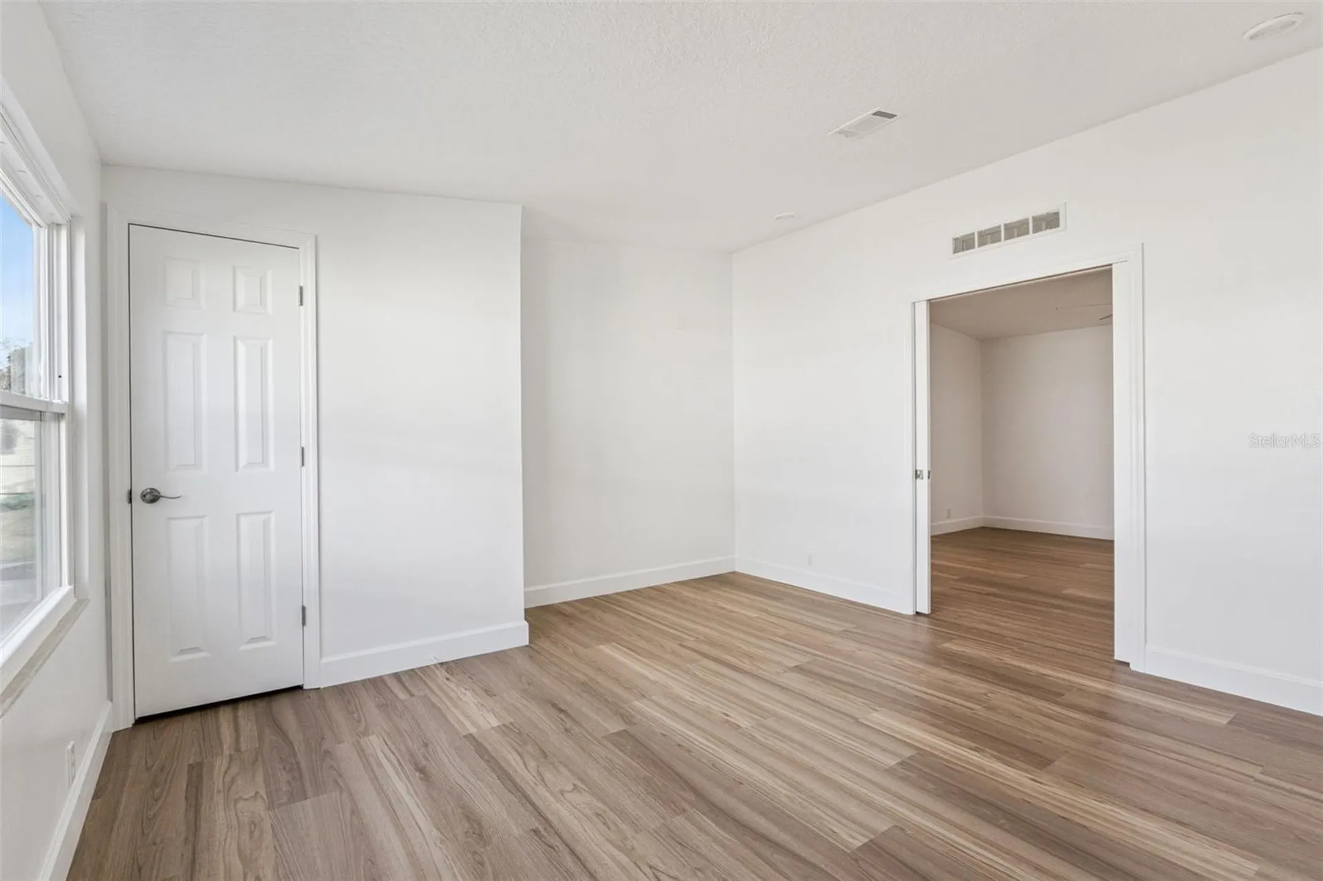 459 Peace Road Tavares FL 32778