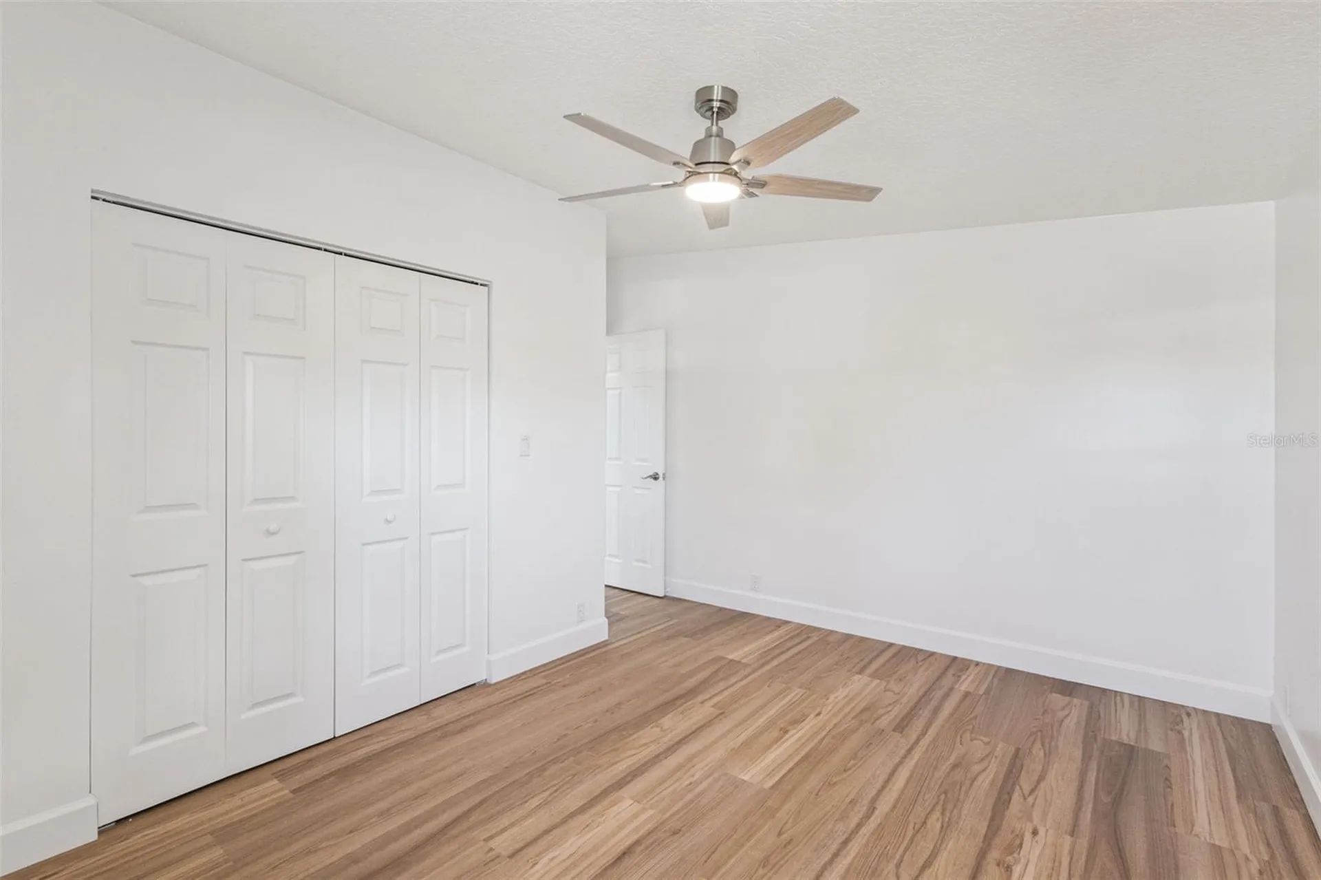 459 Peace Road Tavares FL 32778