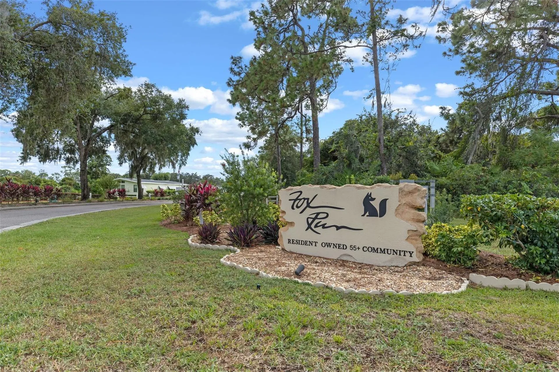 459 Peace Road Tavares FL 32778