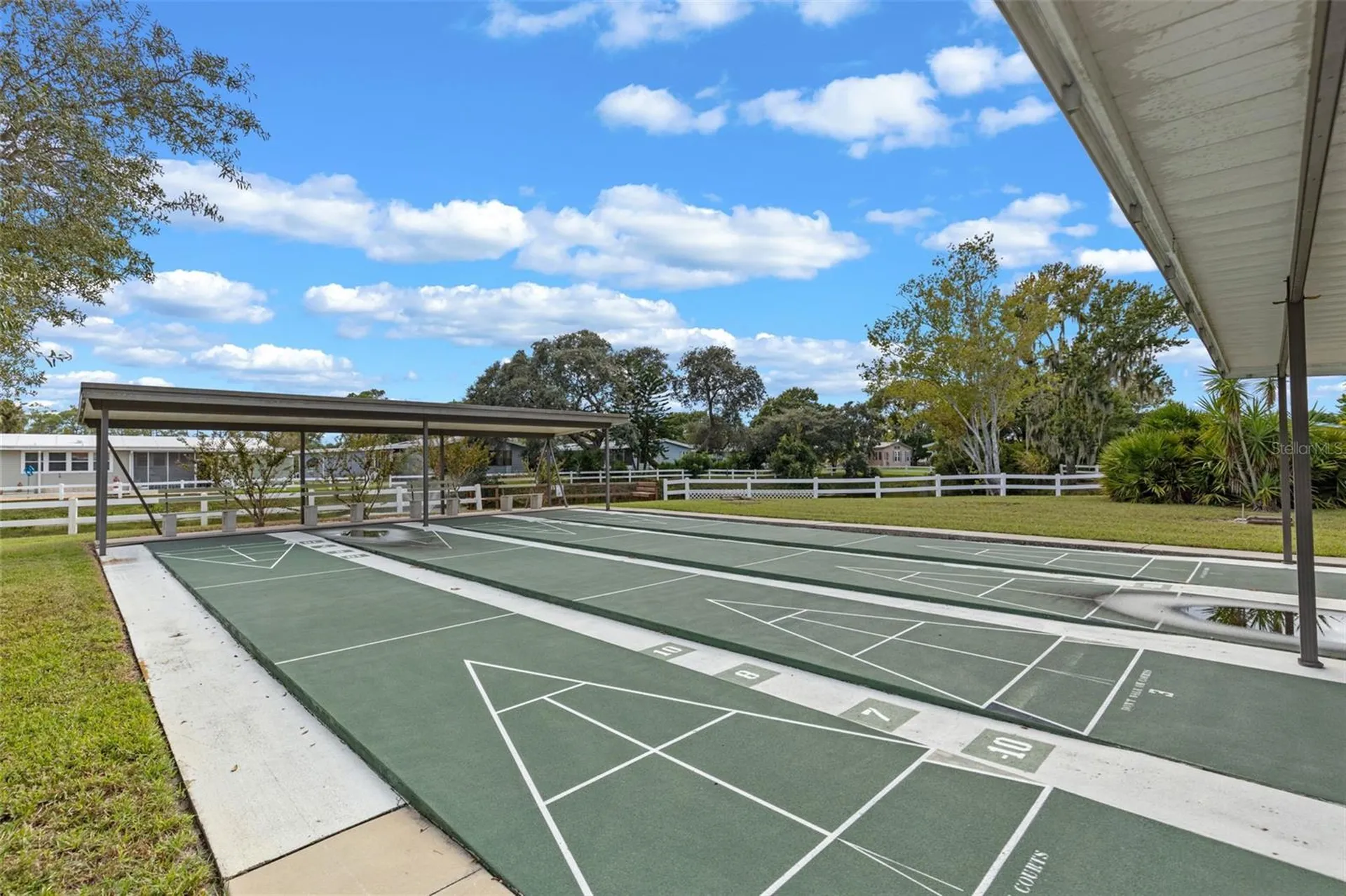 459 Peace Road Tavares FL 32778
