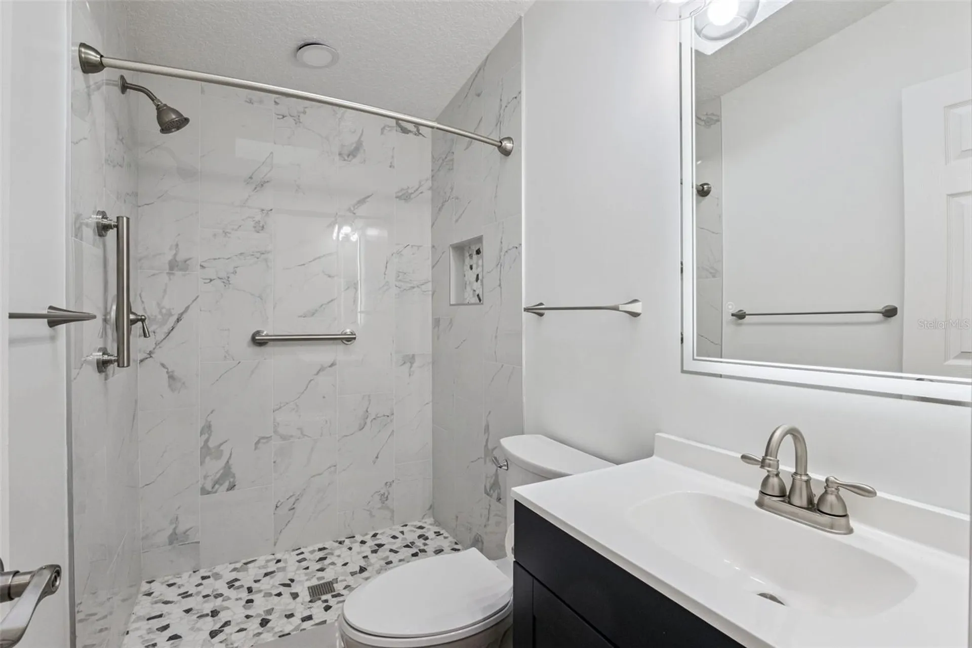 459 Peace Road Tavares FL 32778