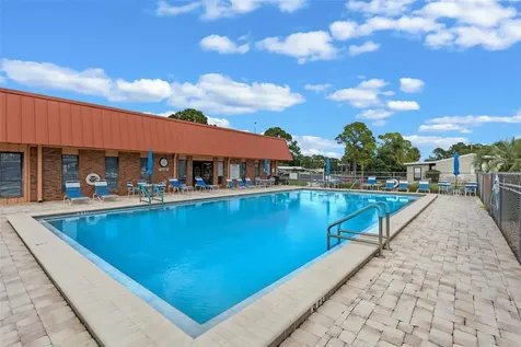 459 Peace Road Tavares FL 32778