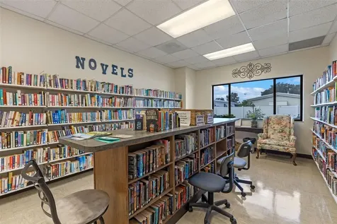 459 Peace Road Tavares FL 32778