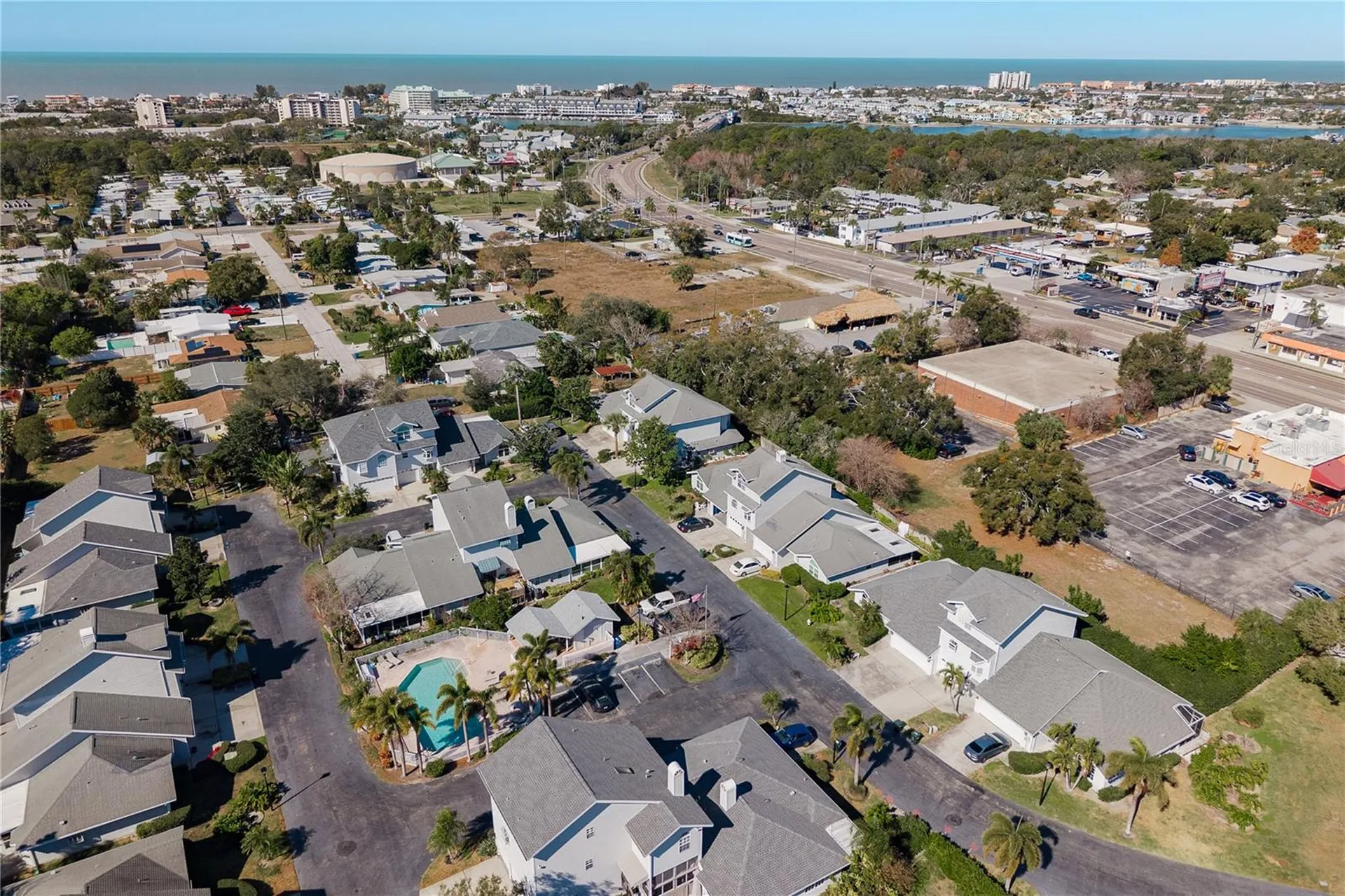 11722 Currie Lane Largo FL 33774