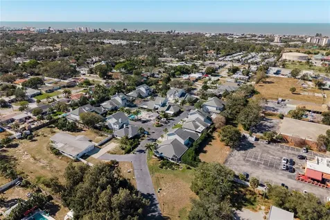 11722 Currie Lane Largo FL 33774