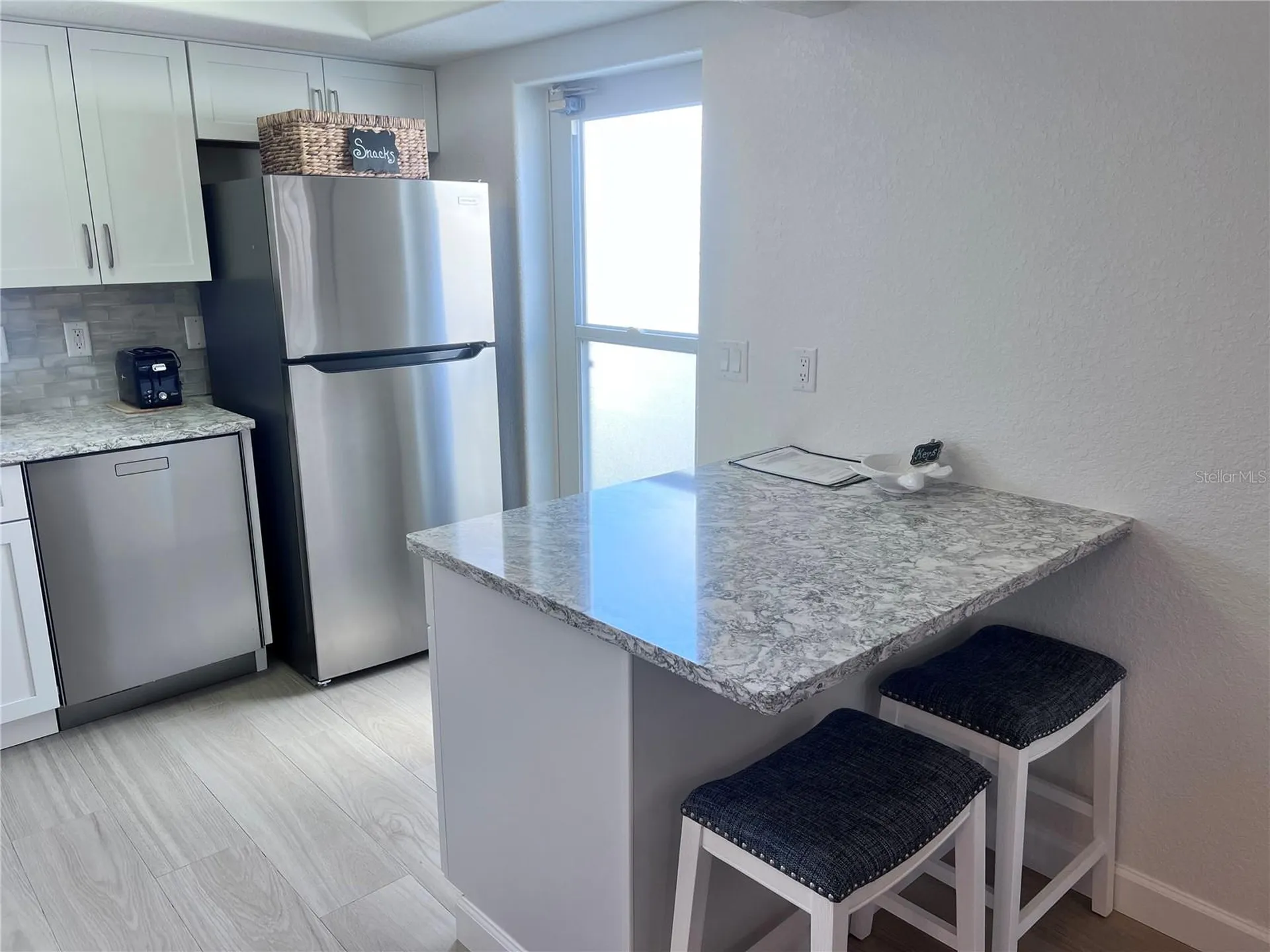 6154 Midnight Pass Road Sarasota FL 34242