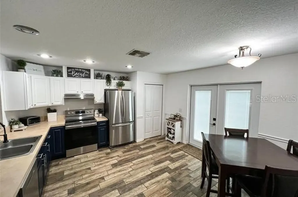 2129 N Pine Cone Avenue Lecanto FL 34461