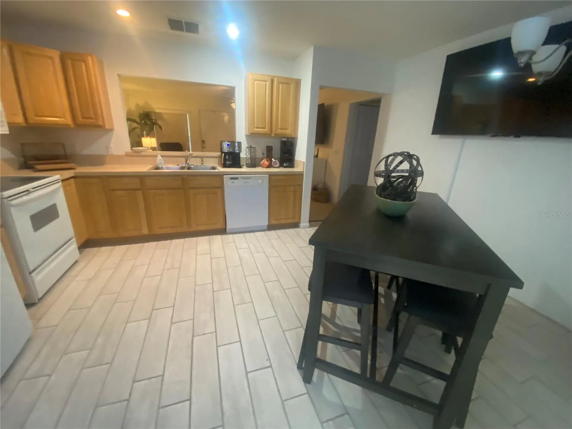 2129 N Pine Cone Avenue Lecanto FL 34461