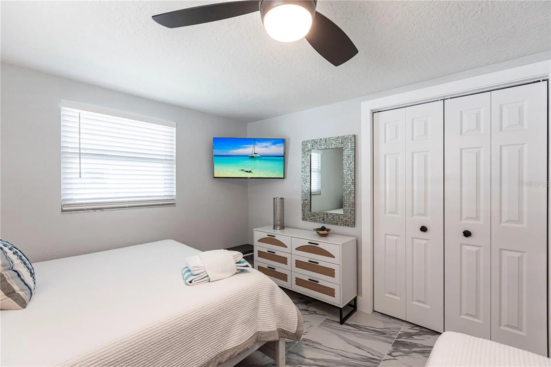 6154 Midnight Pass Road Sarasota FL 34242