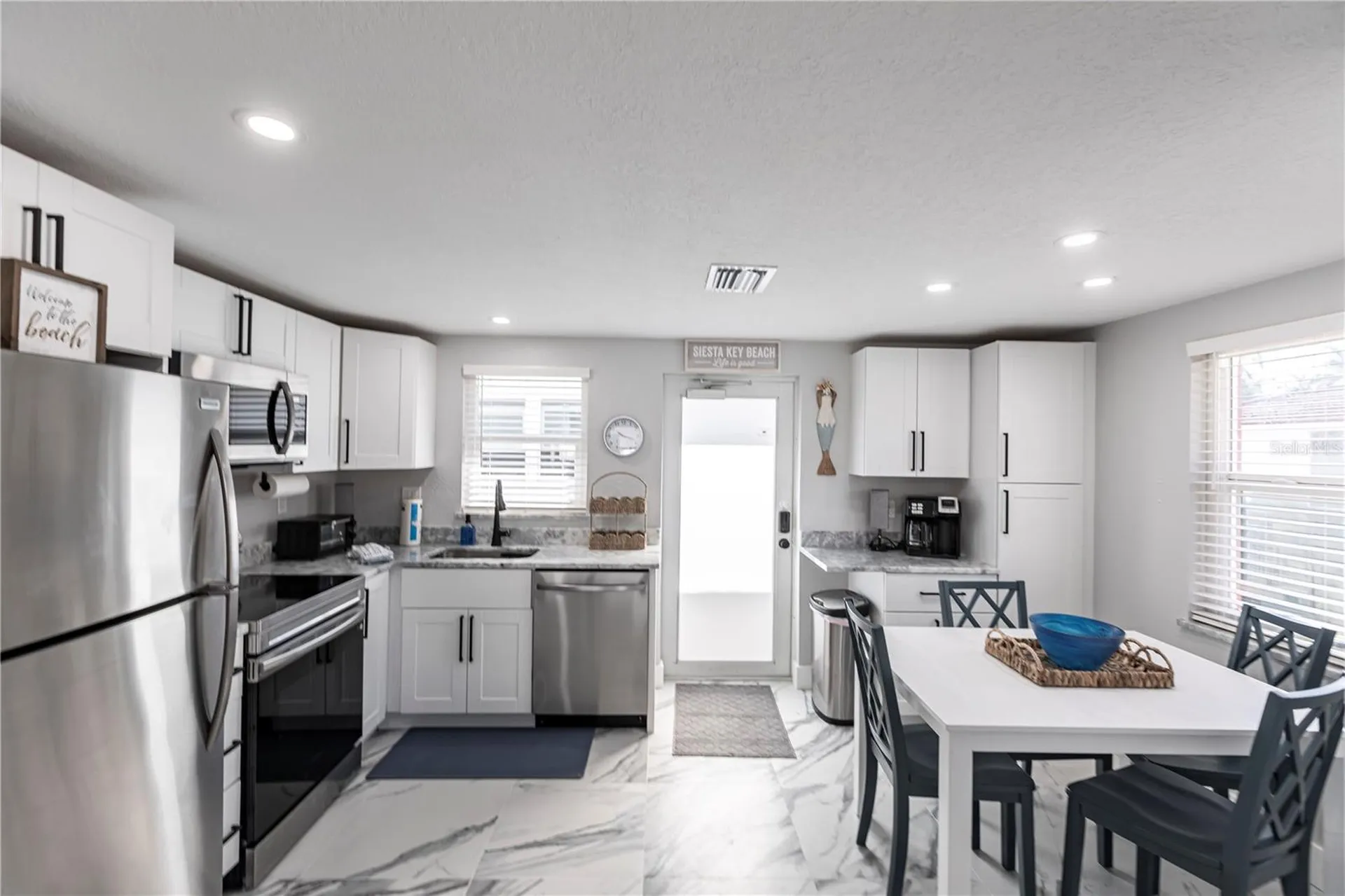 6154 Midnight Pass Road Sarasota FL 34242