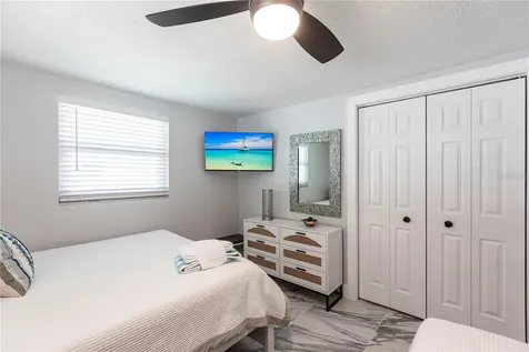 6154 Midnight Pass Road Sarasota FL 34242