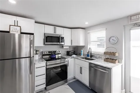 6154 Midnight Pass Road Sarasota FL 34242