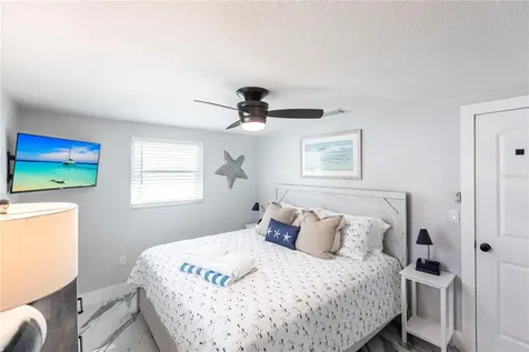 6154 Midnight Pass Road Sarasota FL 34242