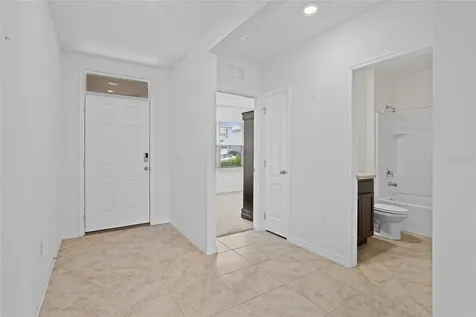 2143 Kalin Way Tavares FL 32778