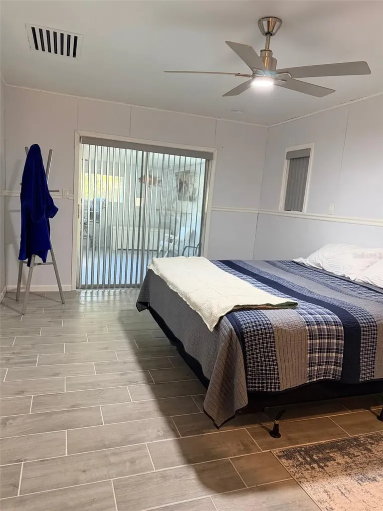 12 Palm Drive Yankeetown FL 34498