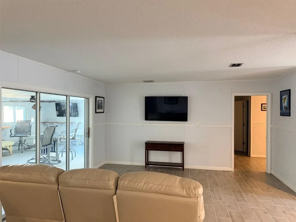 12 Palm Drive Yankeetown FL 34498