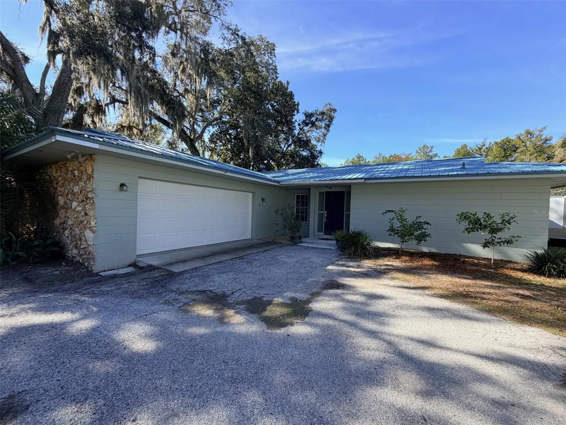 12 Palm Drive Yankeetown FL 34498