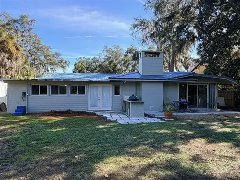 12 Palm Drive Yankeetown FL 34498