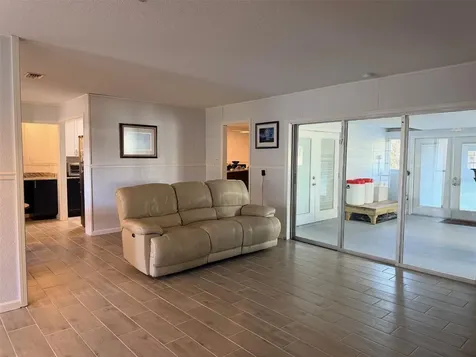 12 Palm Drive Yankeetown FL 34498